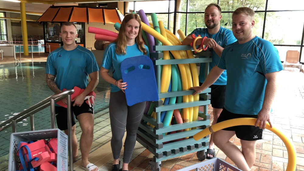 Hallenbad Harsewinkel bietet Schwimmanfänger Stunde an Mein Spöggsken
